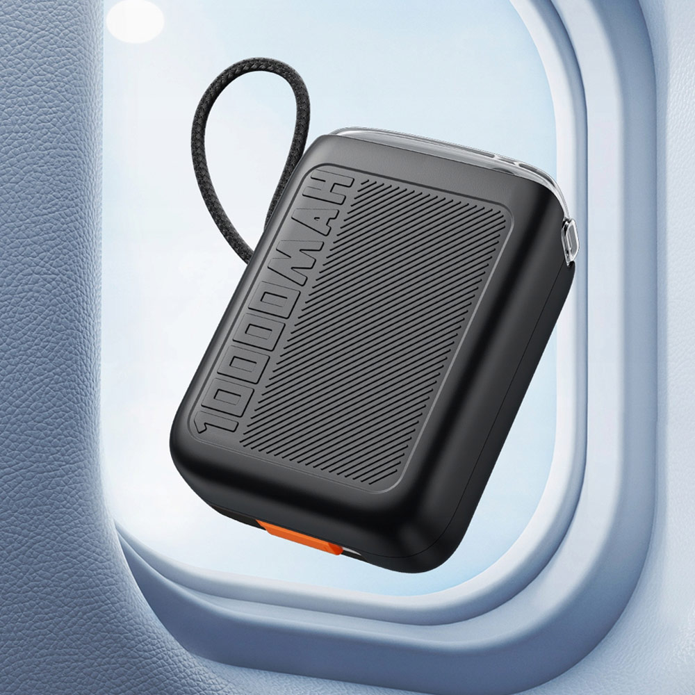 Picture of Innostyle TransiMini FlexCharge Retractable 30W 10000mAh 60cm USB-C Small Mini Compact Size Power Bank with Cable (Black)